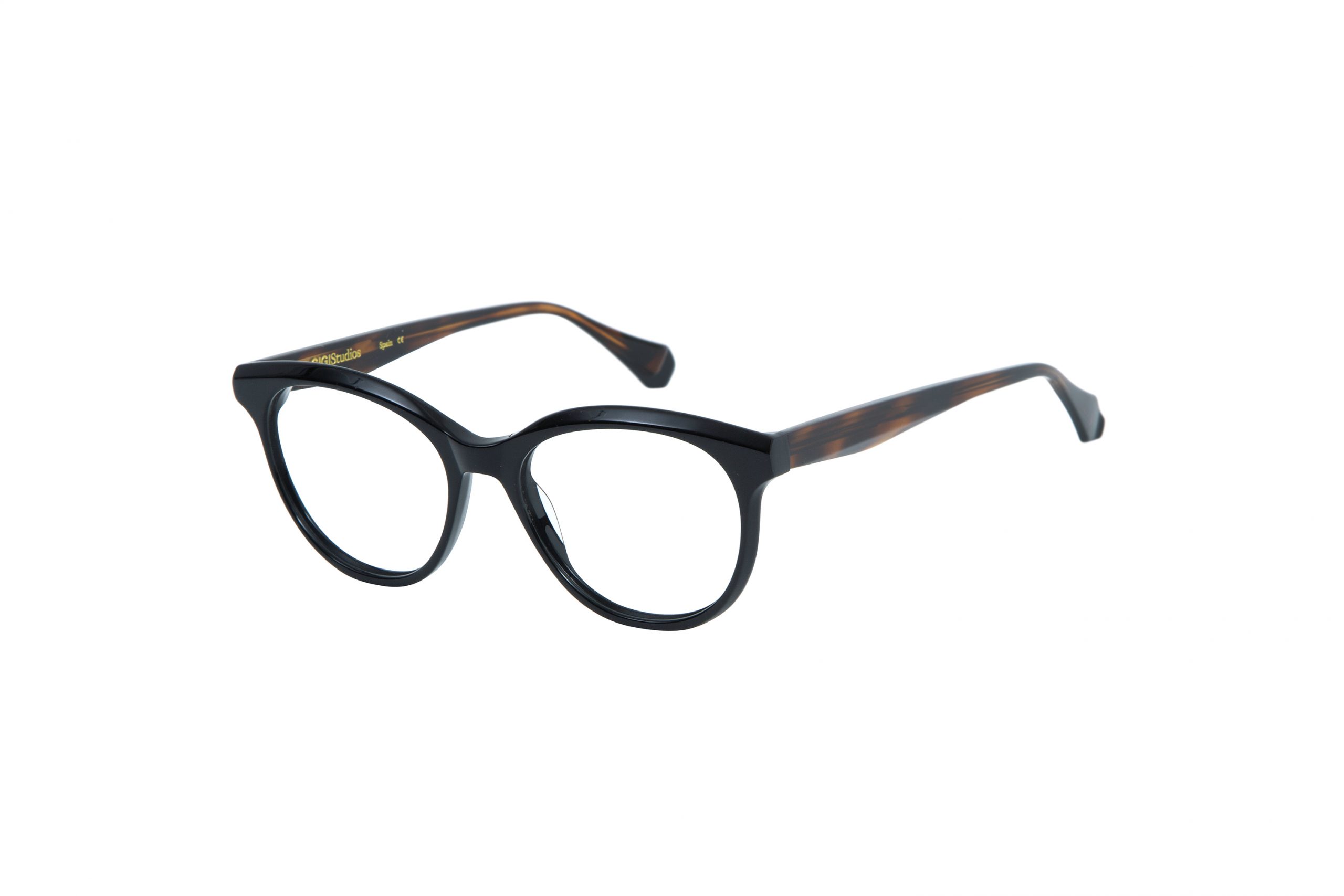 GIGIStudios_aw22:23_vanguard_optical_annie_6764-1