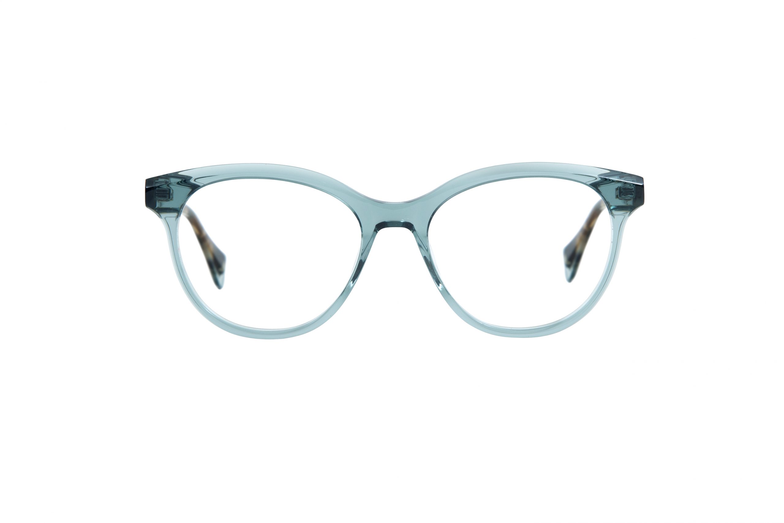 GIGIStudios_aw22:23_vanguard_optical_annie_6764-3.