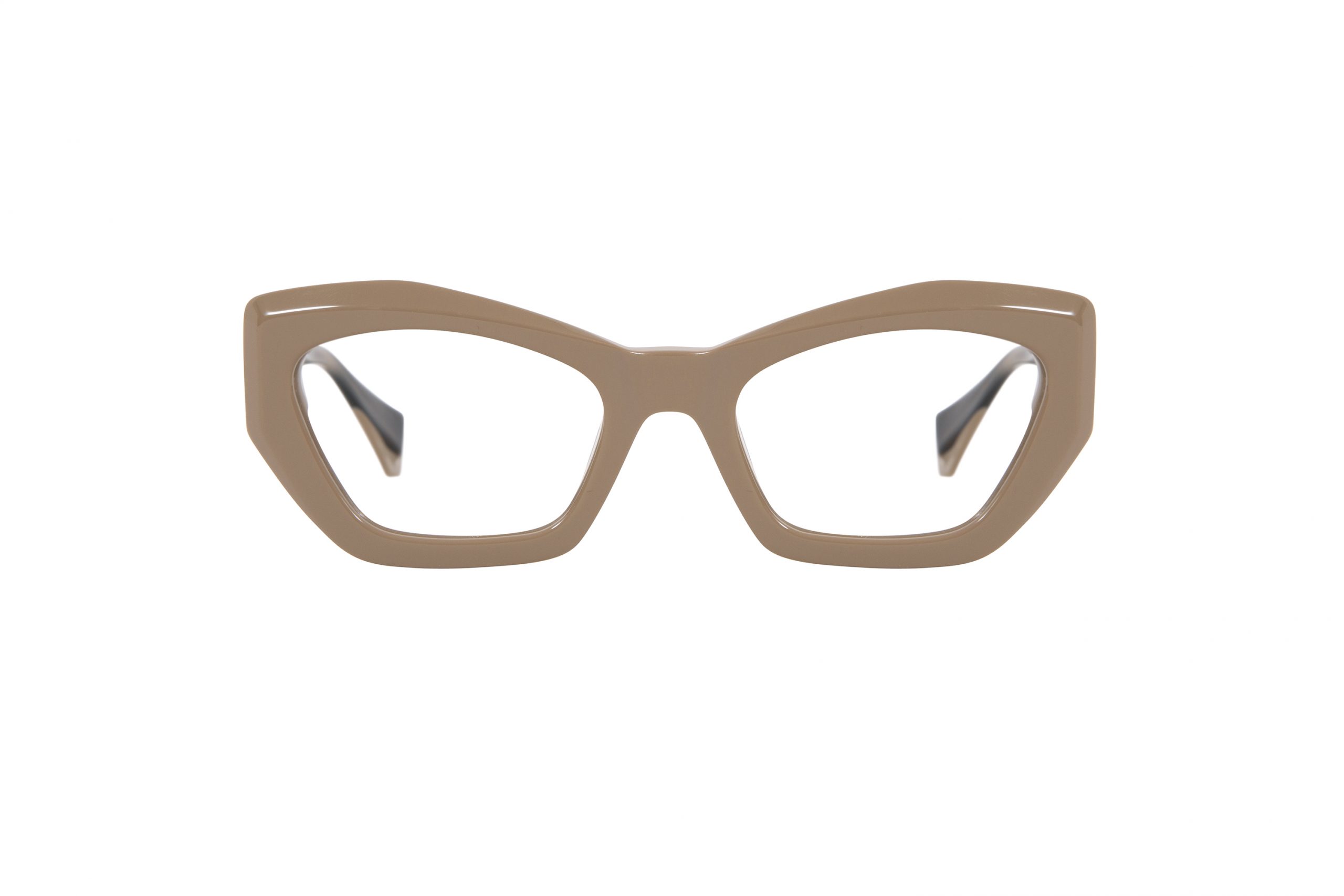 GIGIStudios_aw22:23_vanguard_optical_kira_6727-8.