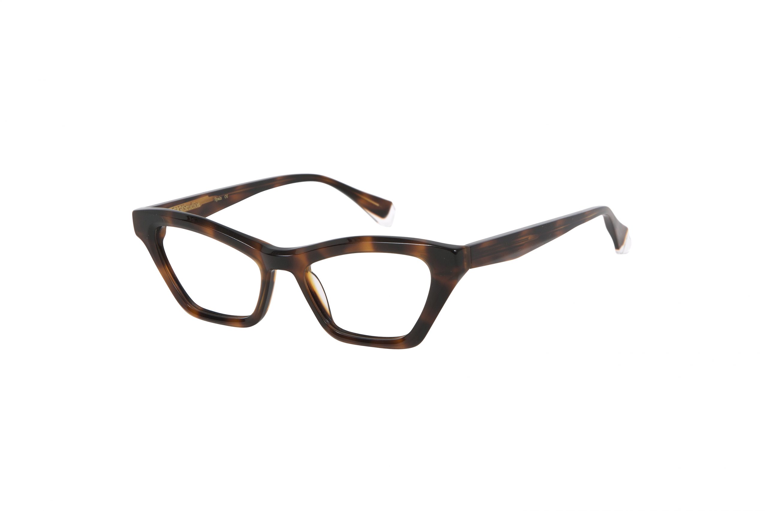 GIGIStudios_aw22:23_vanguard_optical_malia_6763-2