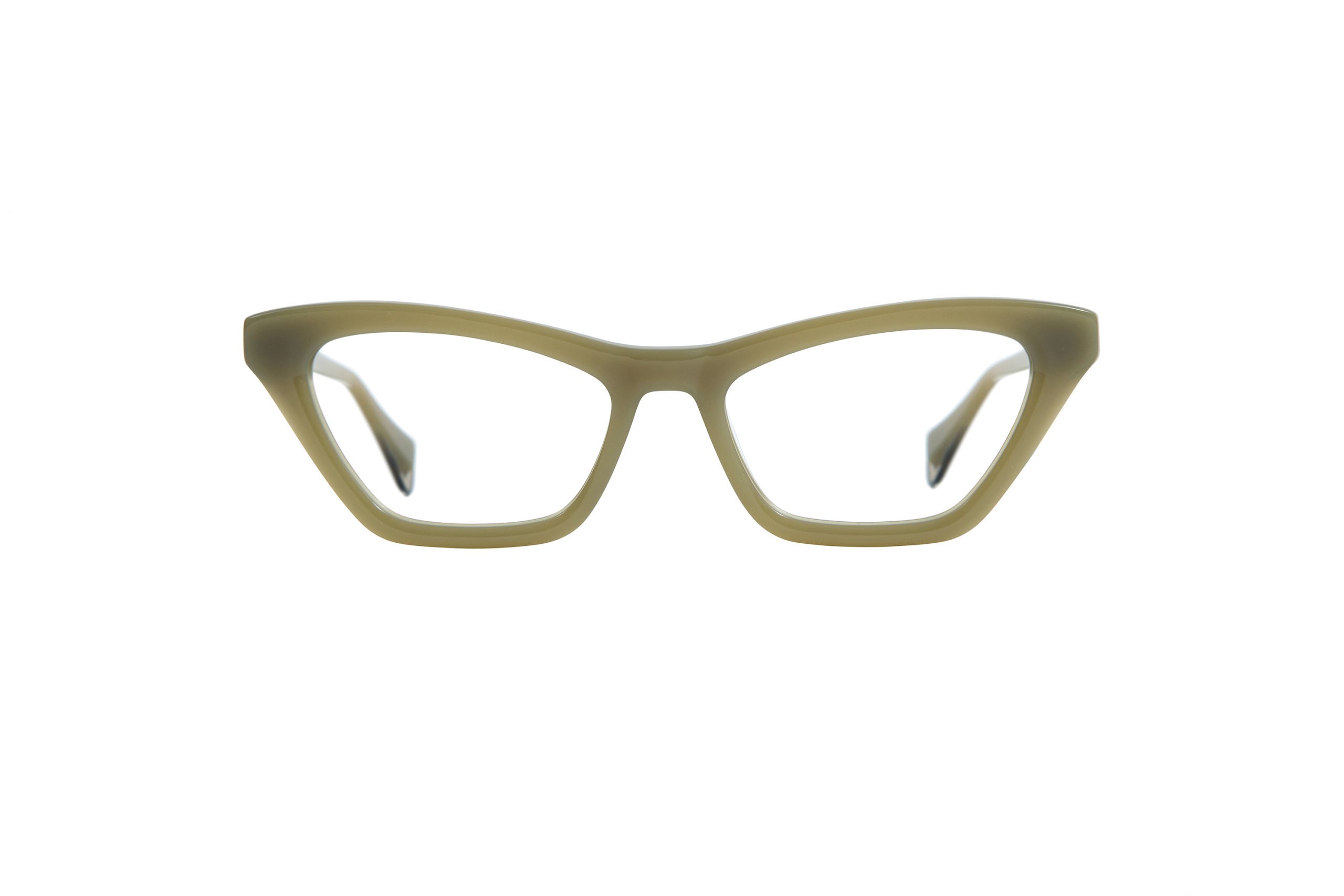 GIGIStudios_aw22:23_vanguard_optical_malia_6763-7.